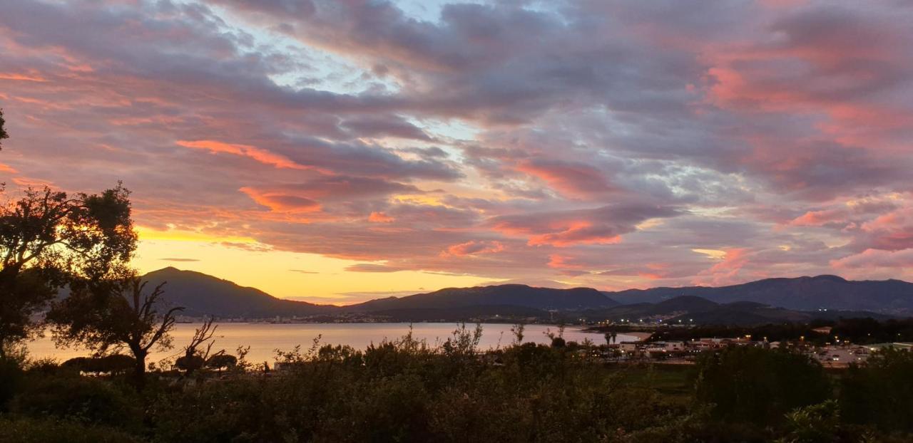 포르티씨오 Vista Mare 빌라 외부 사진